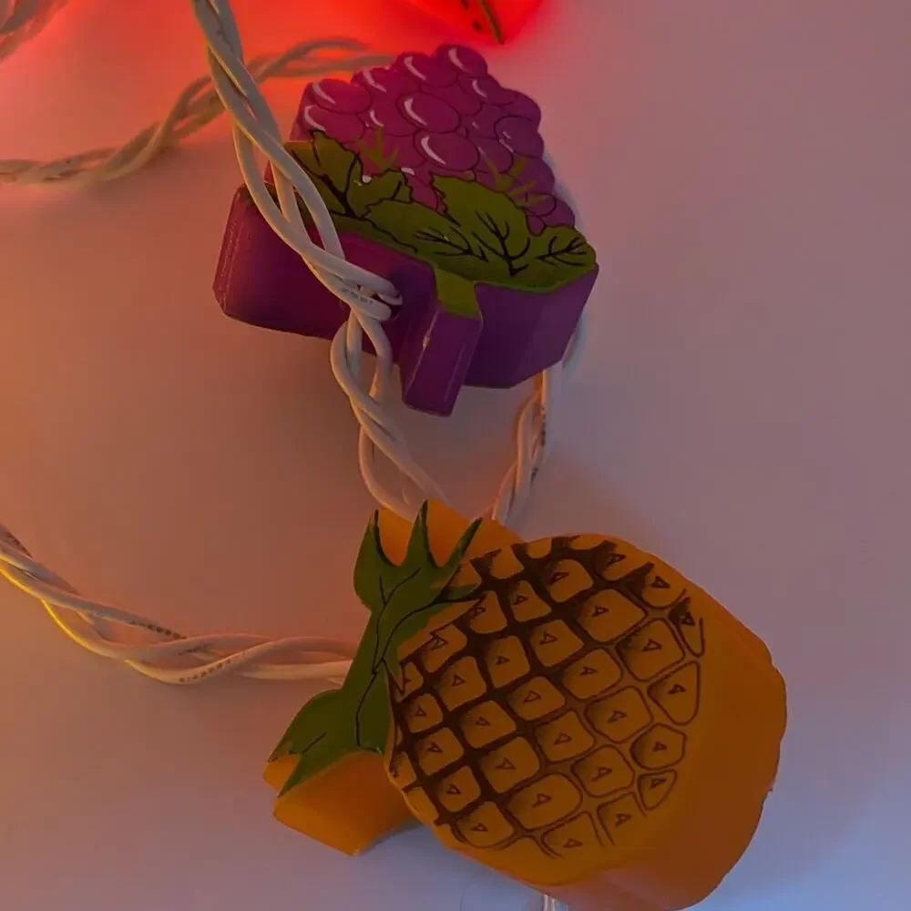 Vintage 90s/Y2K Colorful Plastic Fruit Indoor String Lights *Read